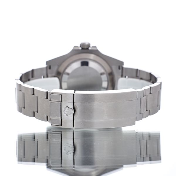 Rolex Submariner 124060